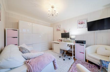 492e6f48-d76c-4c6...