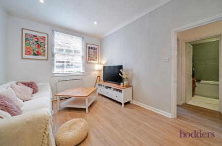 0e1d0195-942d-484...