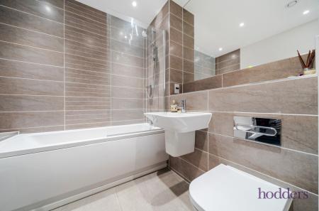 e6acc24e-c699-471...