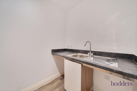 2210305c-f2f8-45c...