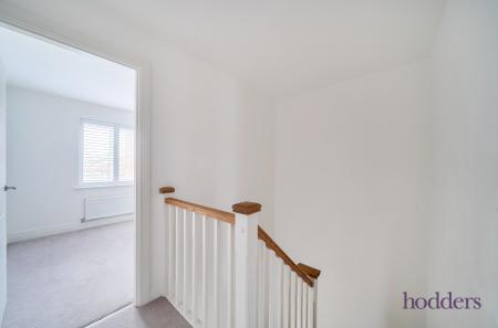 e0102f43-5118-4eb...