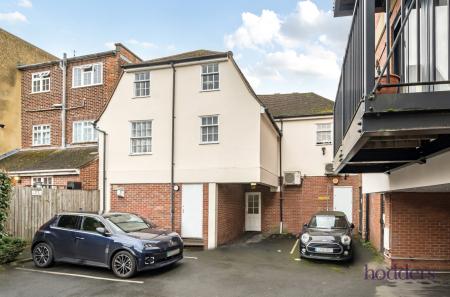 fe2f90f6-eef0-490...