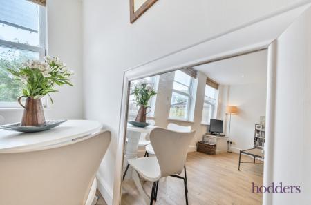 36f655f9-31f7-41b...