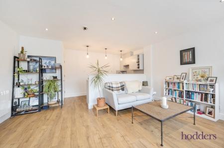 993d638d-4454-4bd...