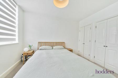 a9305c2a-b7c9-4bd...