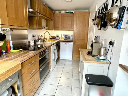 IMG_1792_Kitchen2.JP