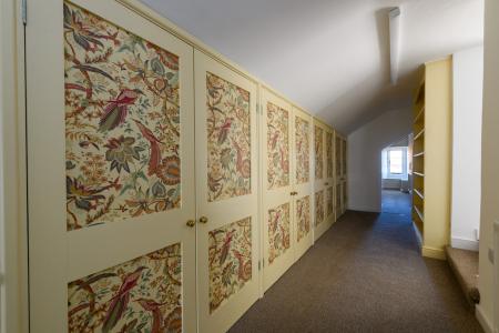 TEK HiRes 250228 074