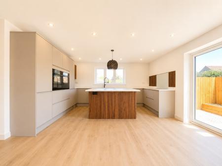 Kitchen/ Diner