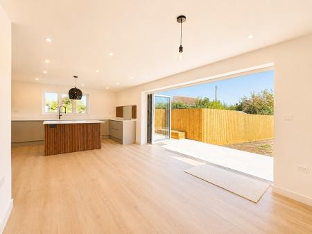 Kitchen/ Diner