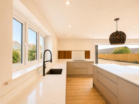 Kitchen/ Diner