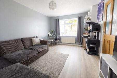 Bright and airy livi