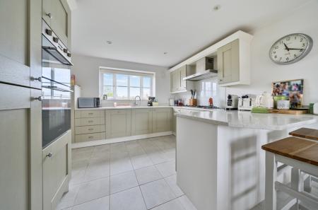 1334902-8-6895d62d58