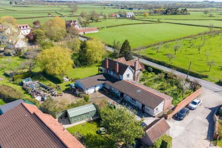 TEK HiRes 260402 087