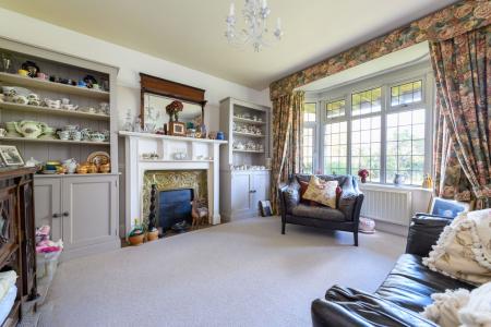 TEK HiRes 260325 064