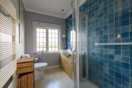 TEK HiRes 260325 048