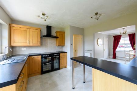 TEK HiRes 260420 008