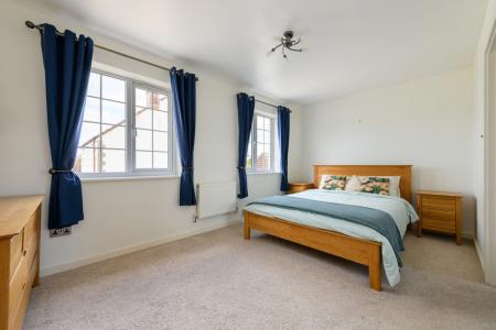 TEK HiRes 260420 015