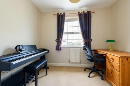 TEK HiRes 260420 020