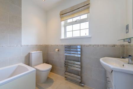 TEK HiRes 260420 017