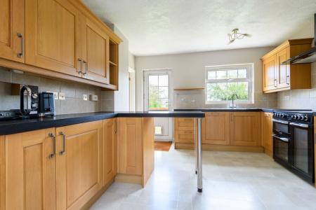 TEK HiRes 260420 003