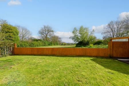 TEK HiRes 260420 023