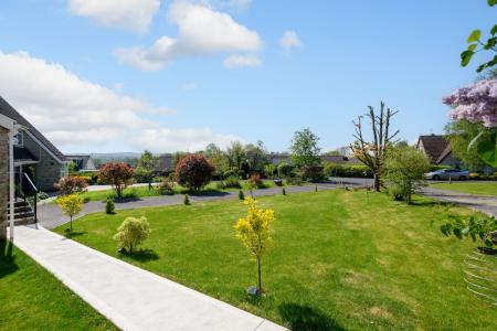 TEK HiRes 260427 027