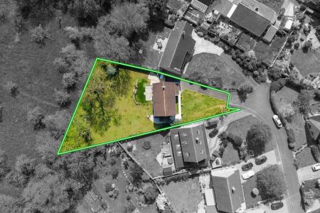 TEK HiRes 260427 001