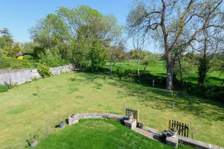 TEK HiRes 260427 074