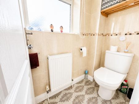 WC (First Floor)