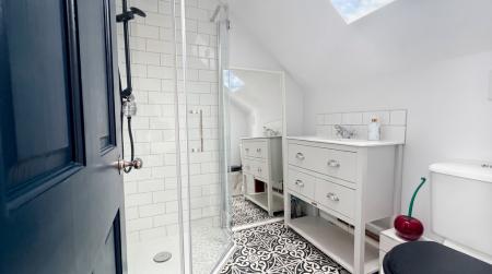 En-suite shower room