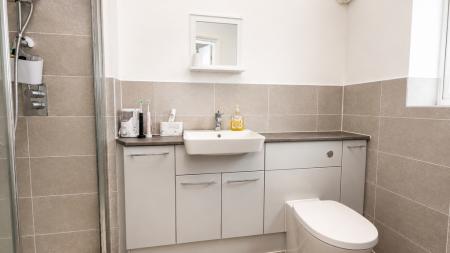 En-suite shower room