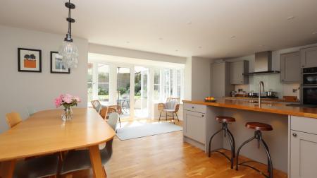 Dining room to kitch