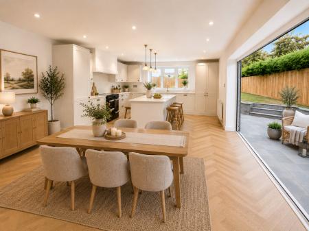 Kitchen / Dining - S