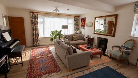 Sitting room alt vie