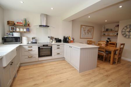 Kitchen Diner