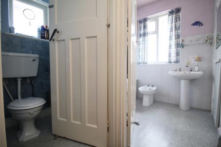 WC/Bathroom