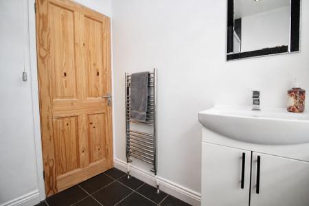 Family Shower Room