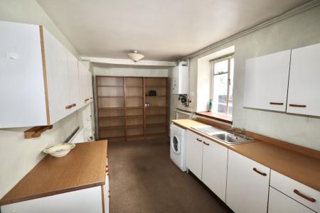 Kitchen / dining roo