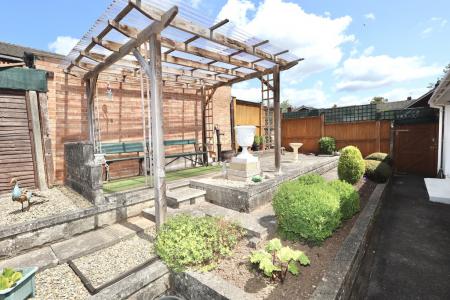 43CC90CA-3BAC-46A4-8