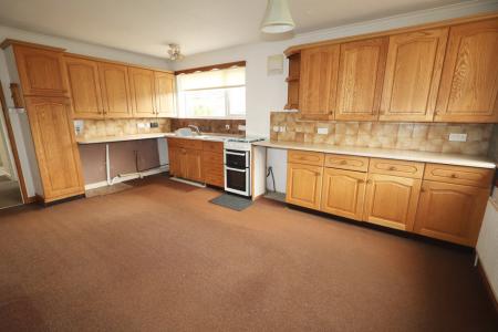 Kitchen dining room