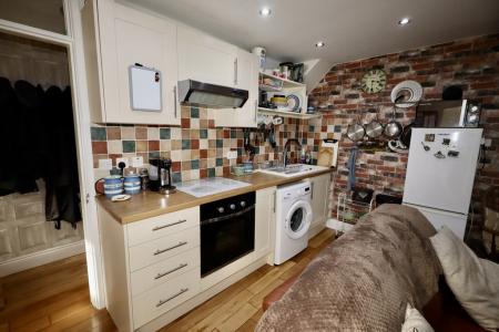 Kitchen / dining roo