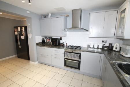 327CFF09-A84B-4AAC-B