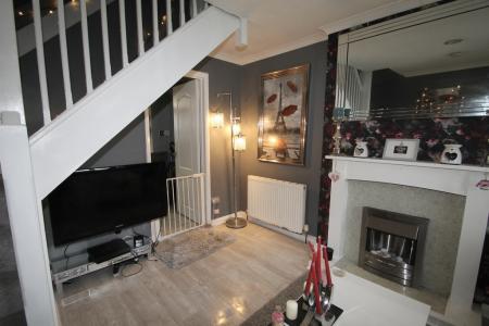 C906F175-4148-4A5A-B