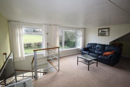 Second reception / b