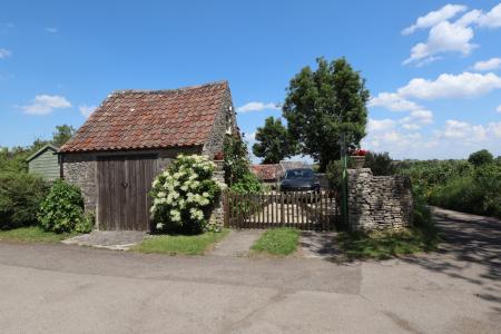 Cart house and parki