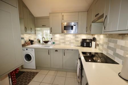 Garden and outbuildi