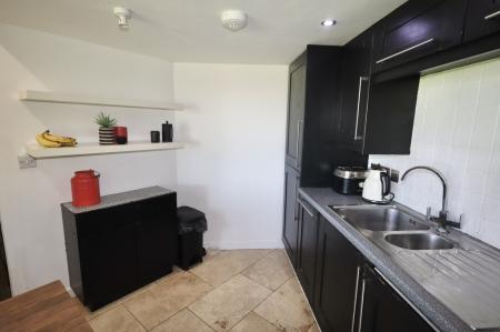 Kitchen / dining roo