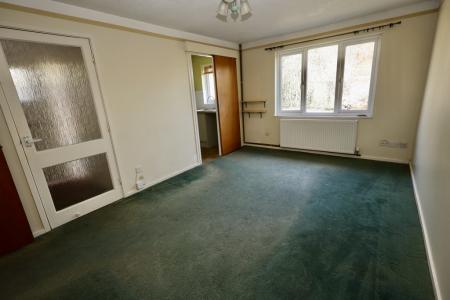 Sitting room through