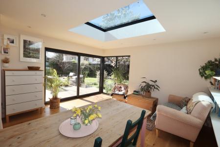 Dining room extensio