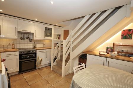 Kitchen dining room